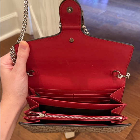 Gucci Beige and Red Crossbody Bag - Picture 7 of 7